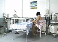 Caldo Aliz gangbang in ospedale